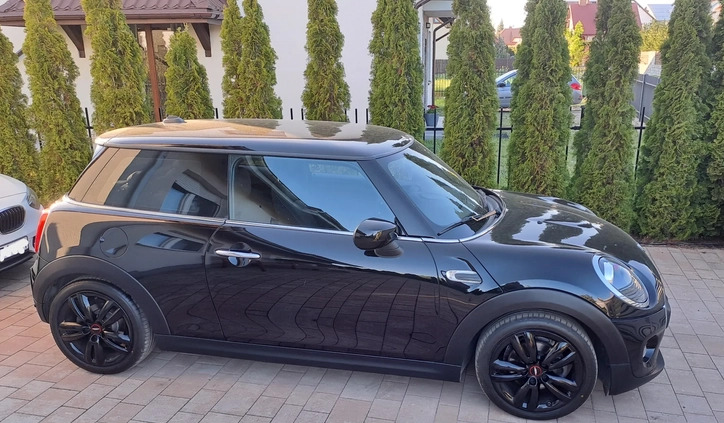 MINI ONE cena 65900 przebieg: 26500, rok produkcji 2019 z Ostrołęka małe 172